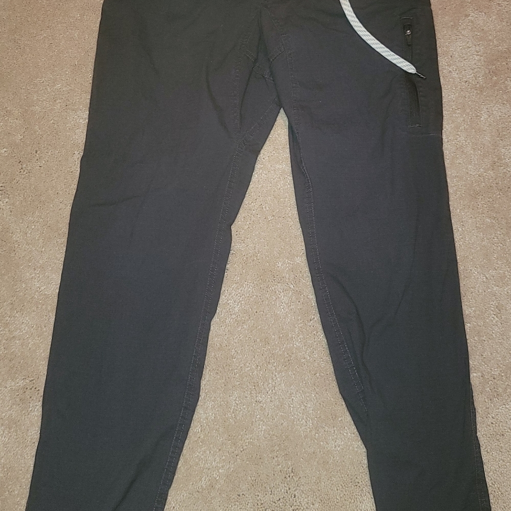 Vuori ripstop climber pant, size large
